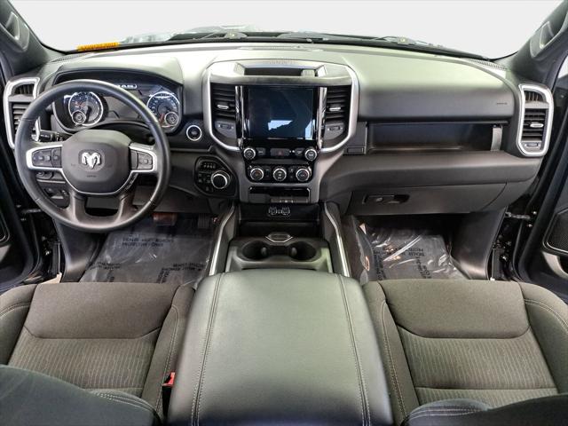 2022 Ram 1500 Big Horn Crew Cab 4x4 5'7" Box