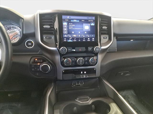 2022 Ram 1500 Big Horn Crew Cab 4x4 5'7" Box