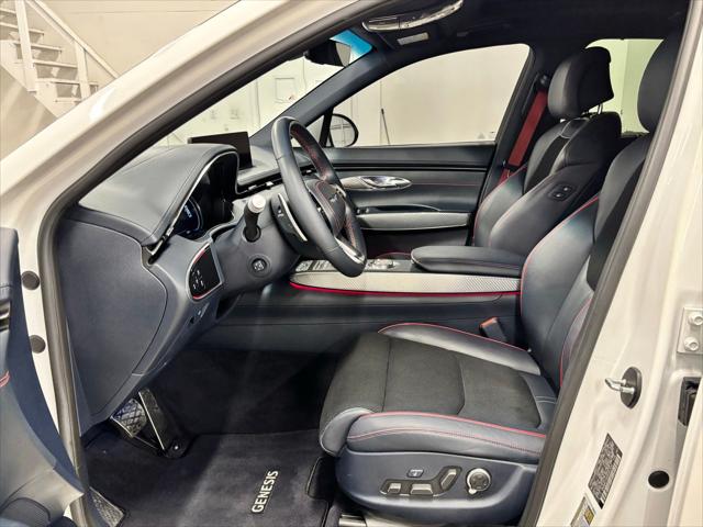 2022 Genesis GV70 2.5T AWD