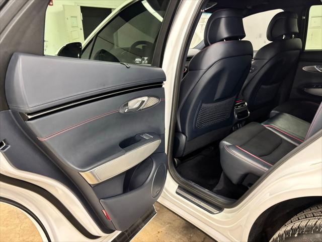 2022 Genesis GV70 2.5T AWD