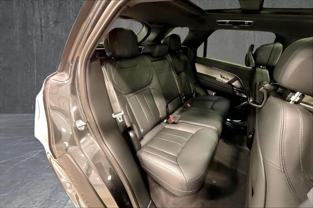 2026 Land Rover Range Rover Sport P360 SE