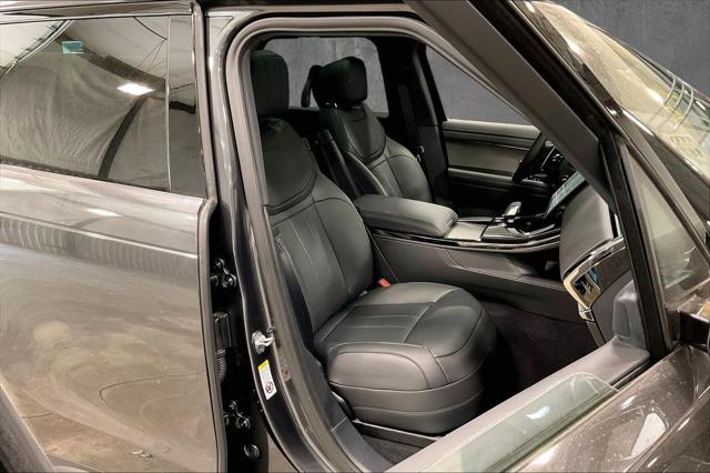 2026 Land Rover Range Rover Sport P360 SE