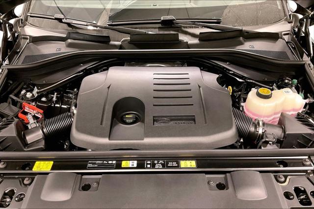 2026 Land Rover Range Rover Sport P360 SE