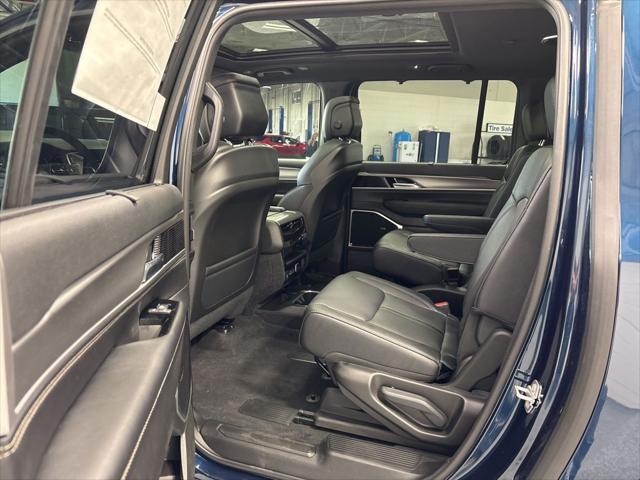 2026 Jeep Grand Wagoneer L Limited Reserve 4x4