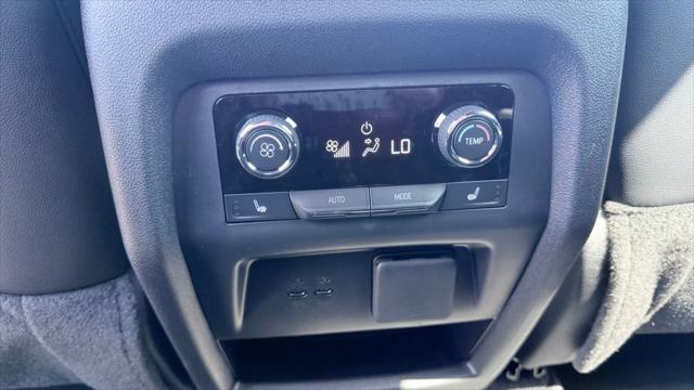 2026 Chevrolet Traverse FWD RS