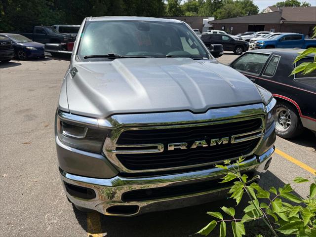 2019 Ram 1500 Big Horn/Lone Star Crew Cab 4x4 5'7" Box
