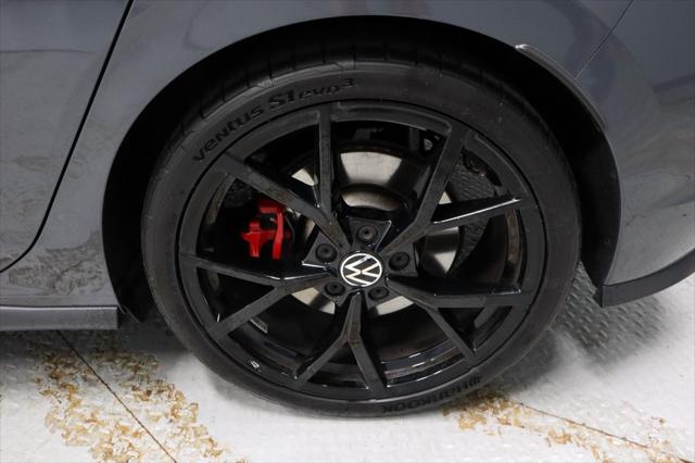 2024 Volkswagen Golf GTI 2.0T 380 SE