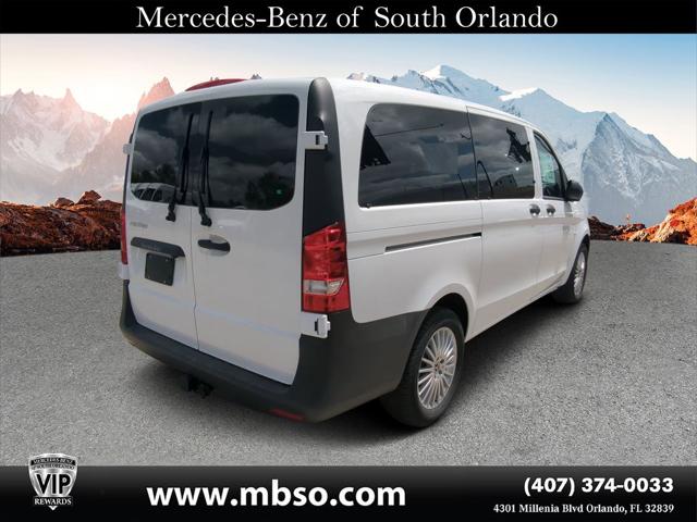 2023 Mercedes-Benz Metris Passenger