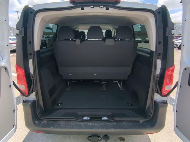 2023 Mercedes-Benz Metris Passenger