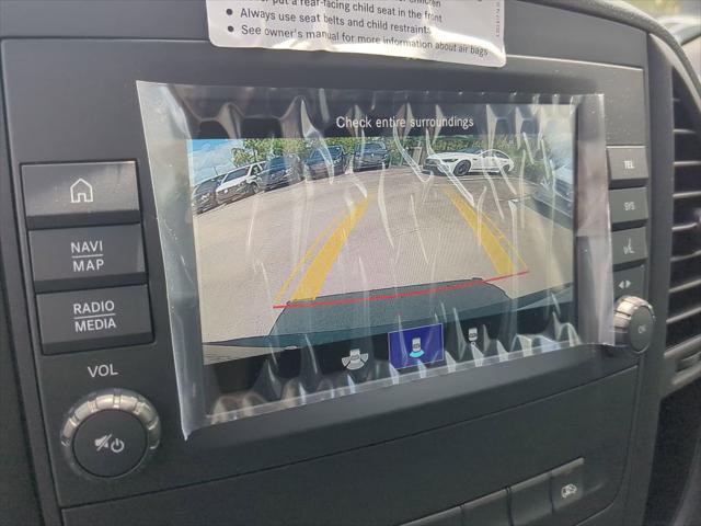 2023 Mercedes-Benz Metris Passenger
