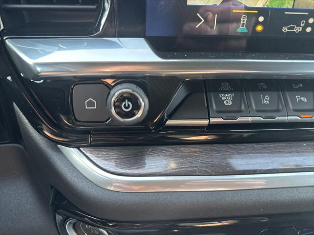 2026 Chevrolet Silverado 2500HD Crew Cab, Standard Bed, LTZ, 4WD