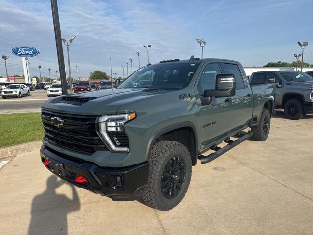 2026 Chevrolet Silverado 2500HD Crew Cab, Standard Bed, LTZ, 4WD