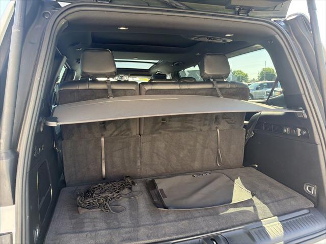 2024 Jeep Wagoneer Series II Carbide 4x4