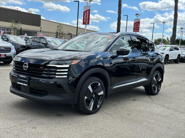 2025 Nissan Kicks SR FWD
