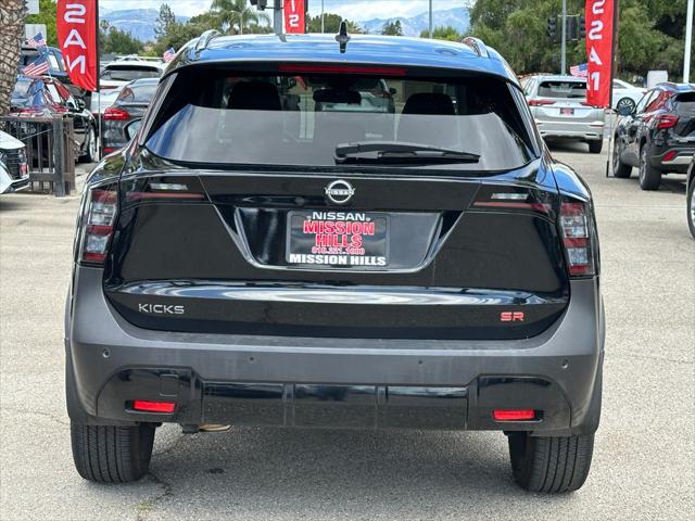 2025 Nissan Kicks SR FWD