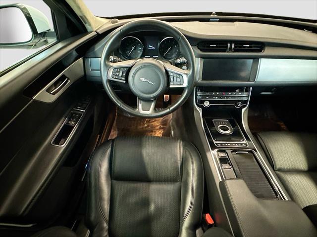 2020 Jaguar XF 25t Prestige AWD Automatic