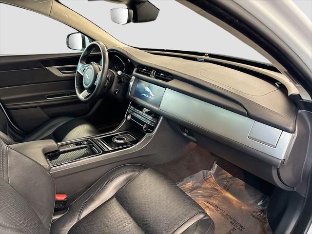 2020 Jaguar XF 25t Prestige AWD Automatic