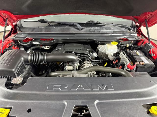 2019 Ram 1500 Laramie Crew Cab 4x4 5'7" Box
