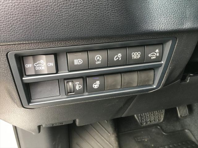 2026 Toyota Tundra SR5 CrewMax 5.5' Bed