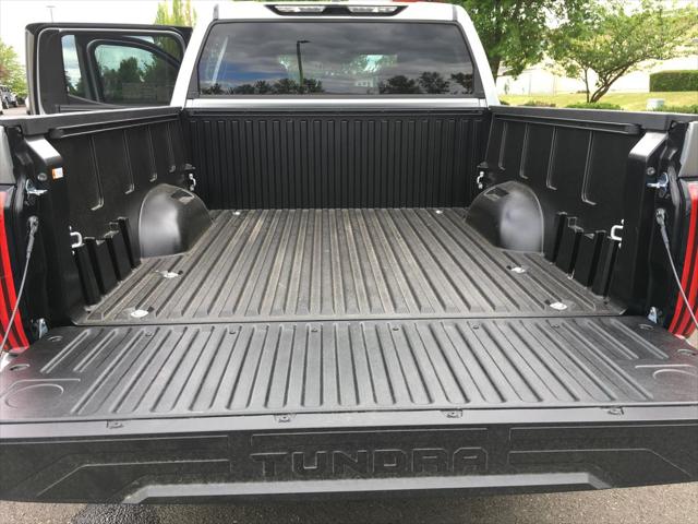 2026 Toyota Tundra SR5 CrewMax 5.5' Bed
