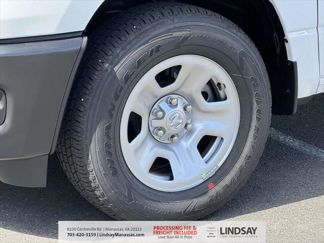 2026 Ram 1500 Tradesman Crew Cab 4x4 57 Box