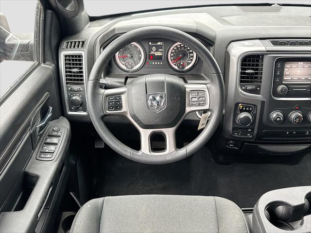 2024 Ram 1500 Classic Warlock Crew Cab 4x4 5'7" Box