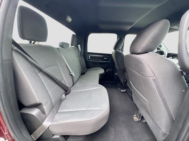 2024 Ram 1500 Classic Warlock Crew Cab 4x4 5'7" Box