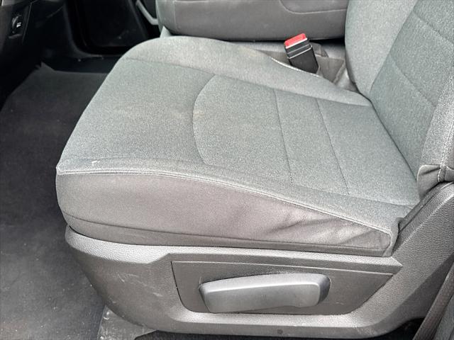 2024 Ram 1500 Classic Warlock Crew Cab 4x4 5'7" Box