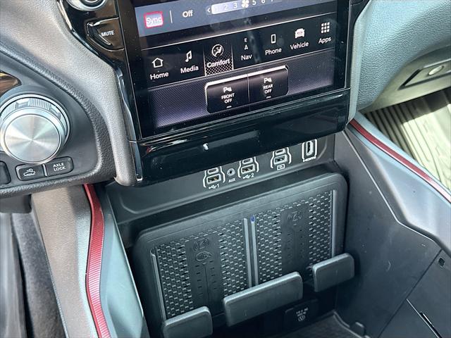 2026 Ram 1500 Rebel Crew Cab 4x4 5'7" Box