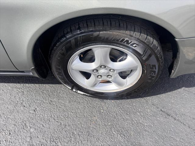 2001 Ford Taurus SE