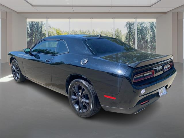 2020 Dodge Challenger SXT AWD