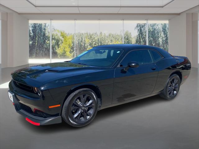 2020 Dodge Challenger SXT AWD