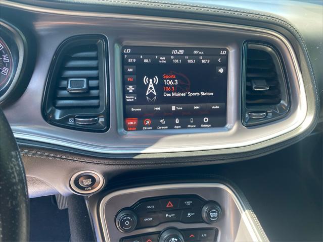 2020 Dodge Challenger SXT AWD