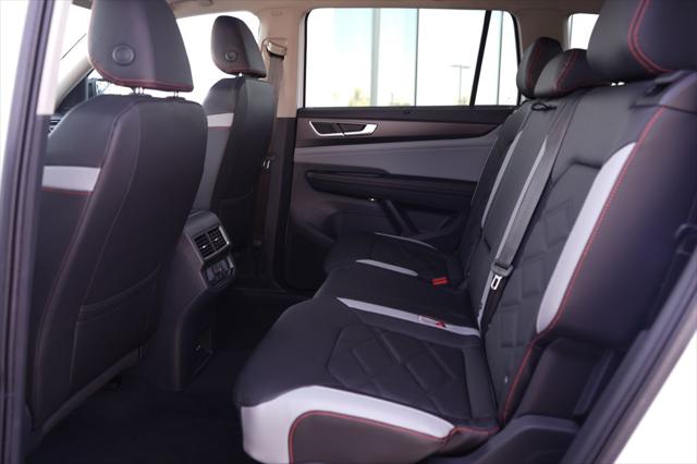2026 Volkswagen Atlas Peak Edition