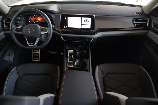 2026 Volkswagen Atlas Peak Edition