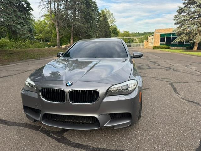 2013 BMW M5 4dr Sdn