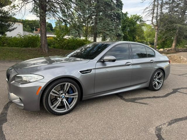 2013 BMW M5 4dr Sdn