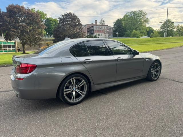 2013 BMW M5 4dr Sdn