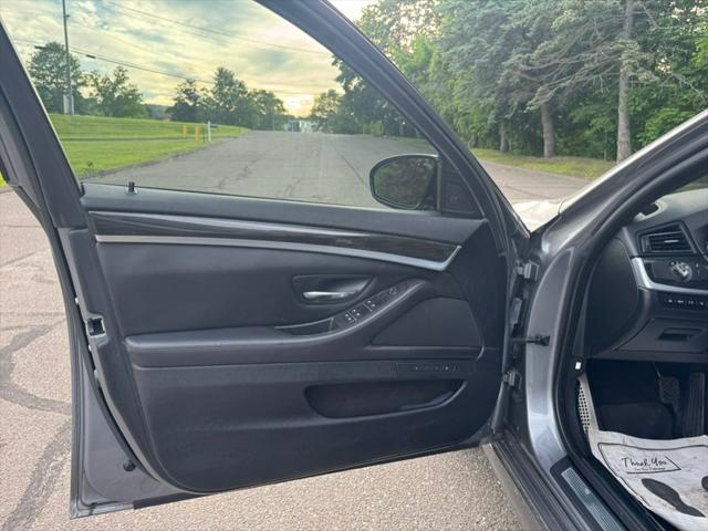 2013 BMW M5 4dr Sdn