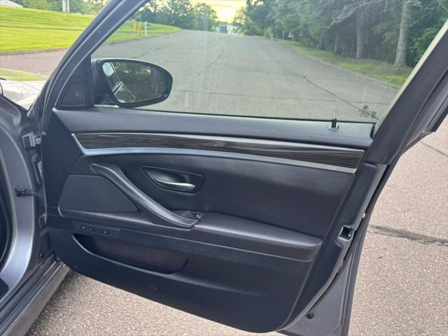 2013 BMW M5 4dr Sdn