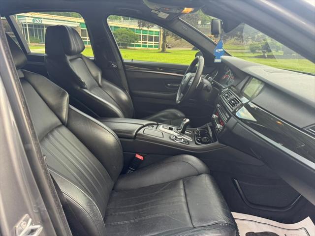 2013 BMW M5 4dr Sdn