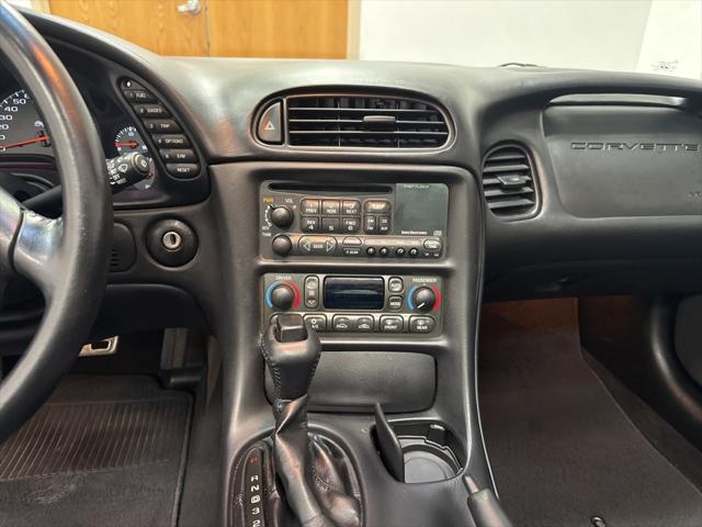2003 Chevrolet Corvette 2dr Cpe