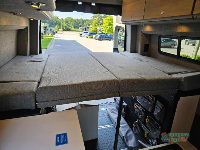 2025 Mercedes-Benz Sprinter 2500 Unknown