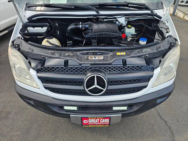 2012 Mercedes-Benz Sprinter 2500 2500 3dr 170 in. WB High Roof Extended Cargo Van