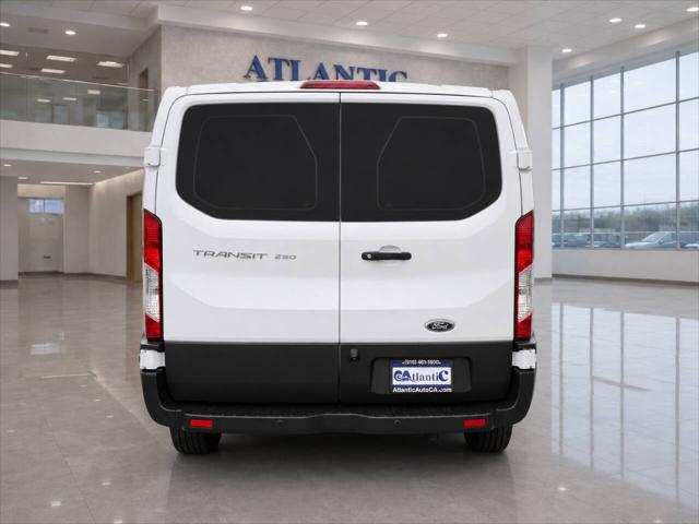 2019 Ford Transit 250 3dr SWB Low Roof Cargo Van w/Sliding Passenger Side Door