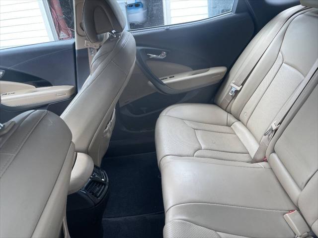 2012 Hyundai Azera Base 4dr Sedan
