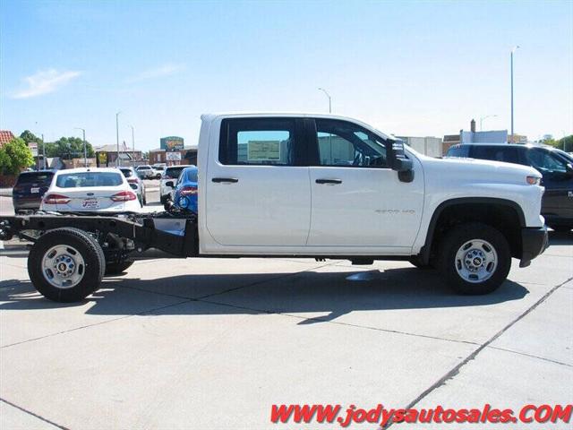 2024 Chevrolet Silverado 2500HD 4WD Crew Cab Long Bed Work Truck