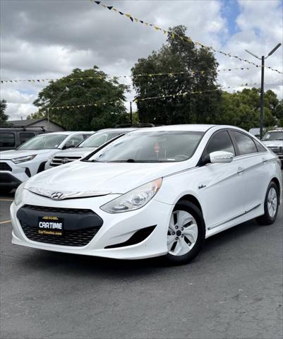 2013 Hyundai Sonata Hybrid Limited 4dr Sedan