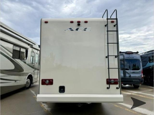 2016 Ford F-53 Unknown
