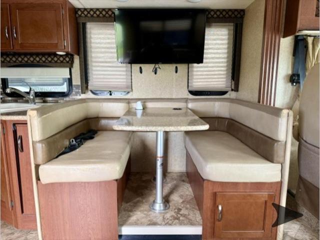 2016 Ford F-53 Unknown